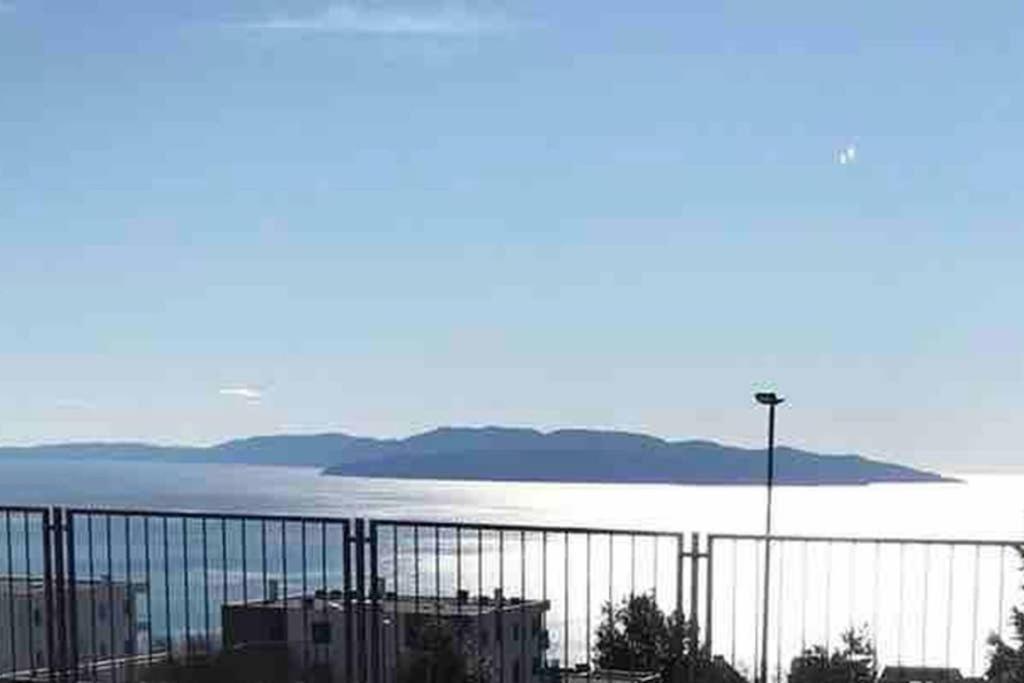 Seaview Apartment „Megan“ With Sunny Terrace Kastav Exterior foto