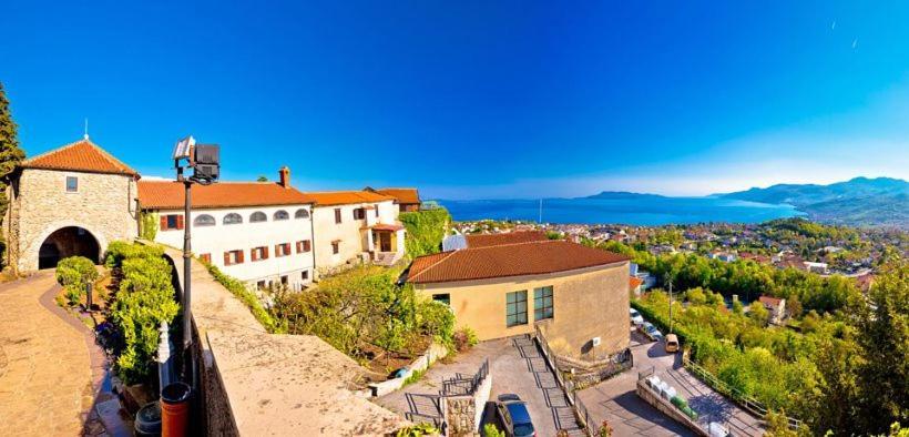 Seaview Apartment „Megan“ With Sunny Terrace Kastav Exterior foto