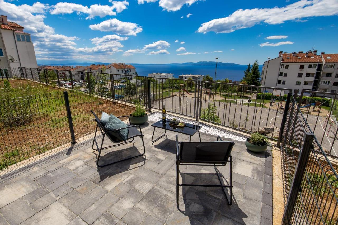 Seaview Apartment „Megan“ With Sunny Terrace Kastav Exterior foto